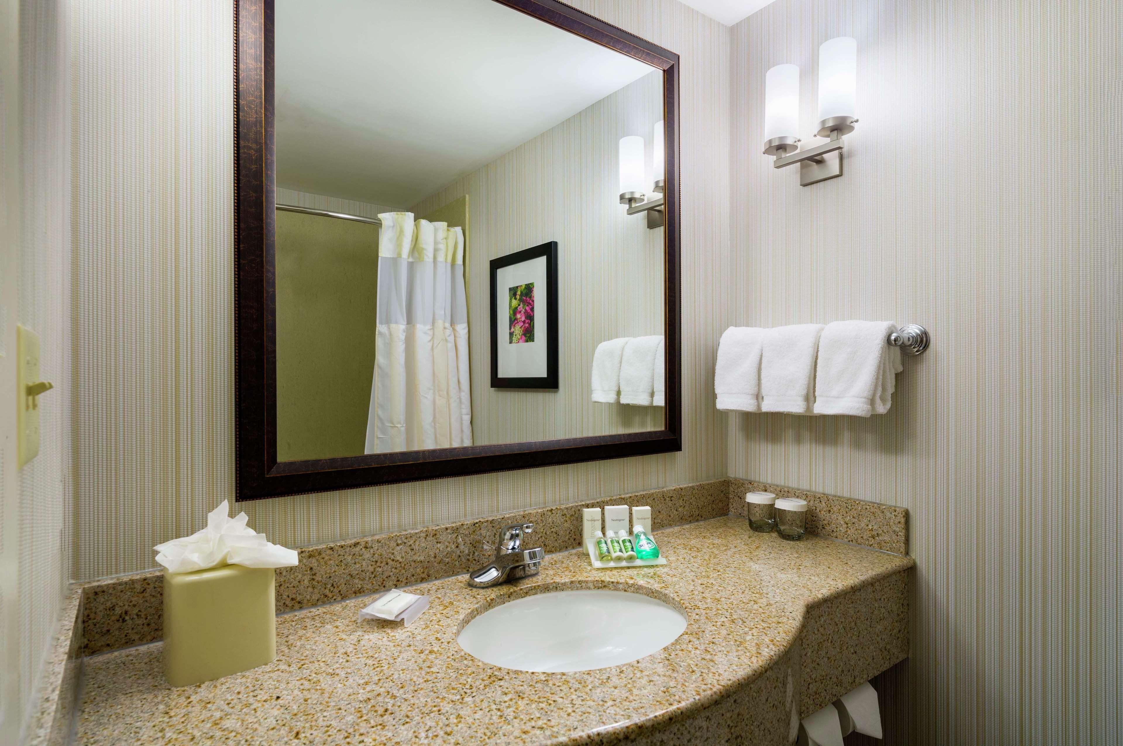 Hilton Garden Inn Queens/Jfk Nowy Jork Zewnętrze zdjęcie